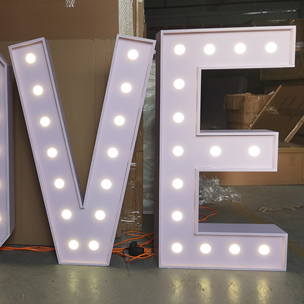 막대기 조명 문자 LED 숫자 4피트 미스터와 미스터  - Light Up Letters Marquee 리뷰 및 가격